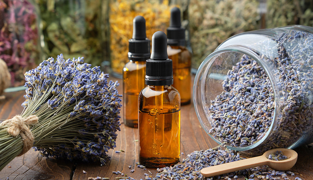 8 Ways to Use Lavender Essential Oil for Skin